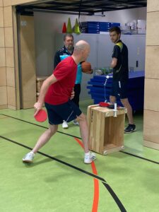 Vorhandtopsin am Spinball